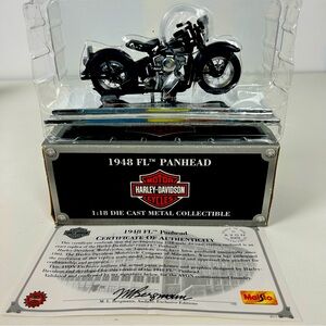 1948 FL PANHEAD 1:18 DIE CAST METAL COLLECTIBLE